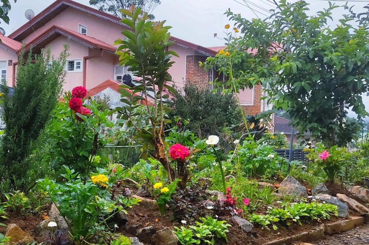 Townside Lodge Nuwara Eliya Bagian luar foto